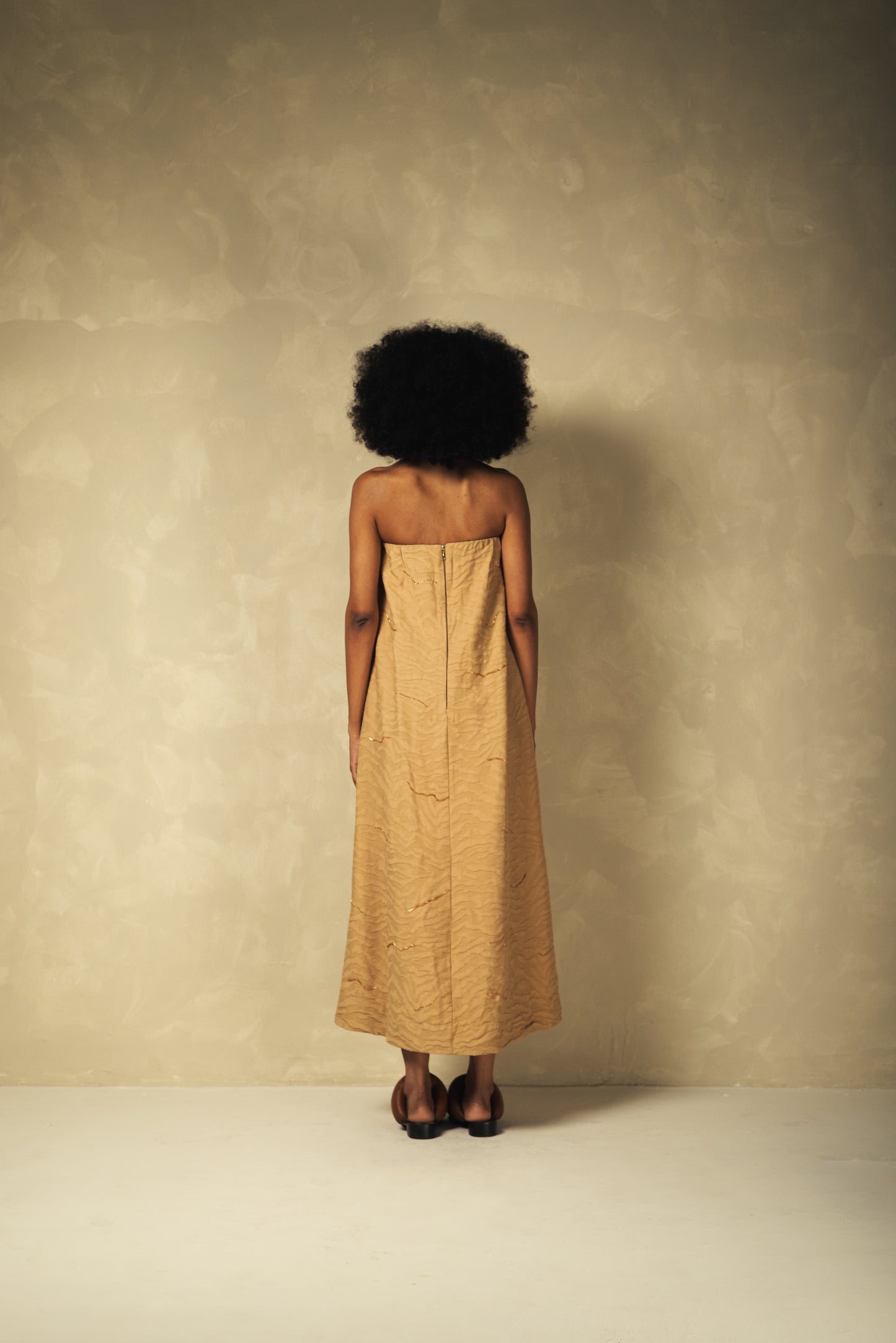Vestido Areia