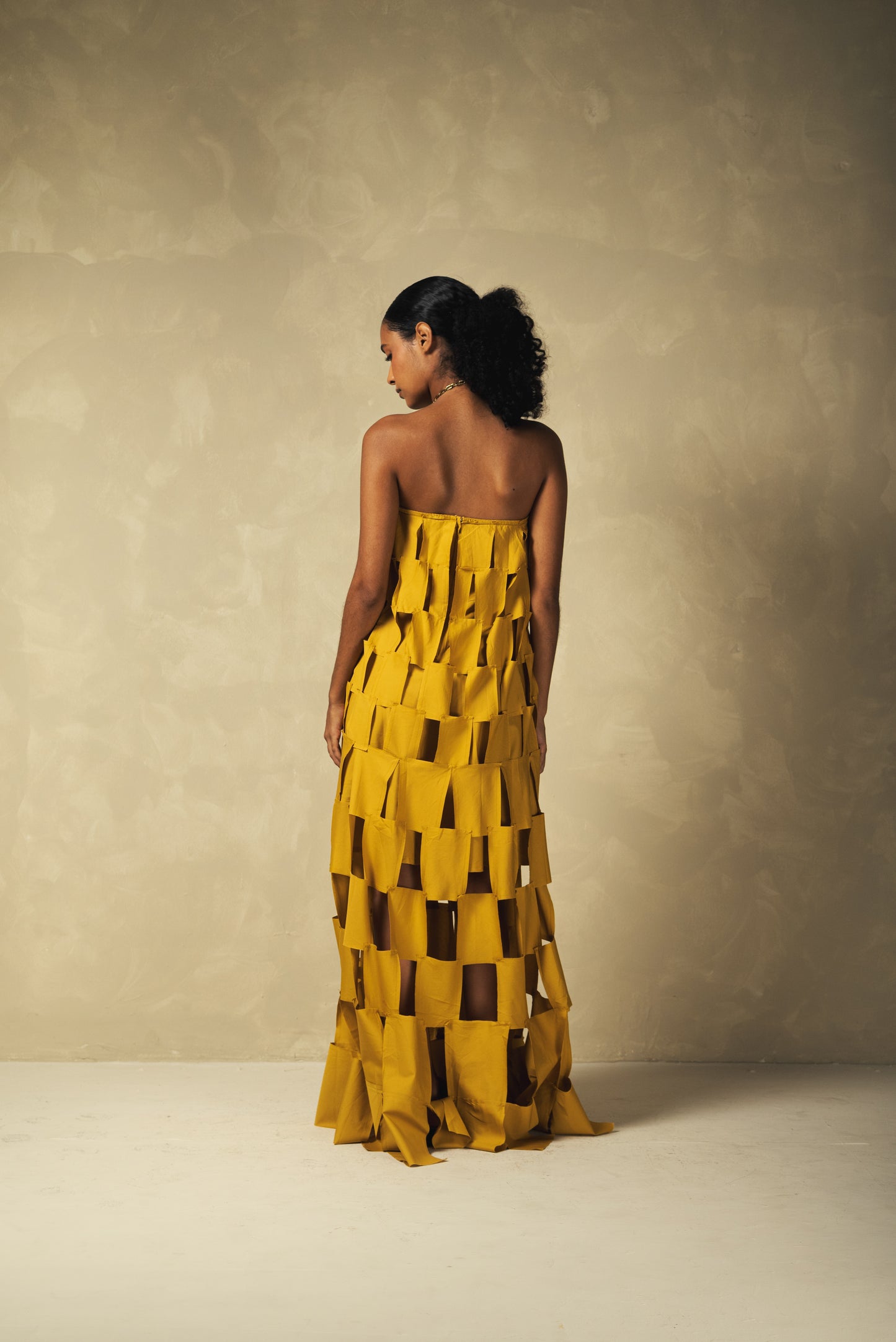 Vestido Retalhos Tomara que Caia